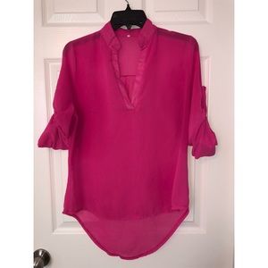 Hot pink blouse 💕